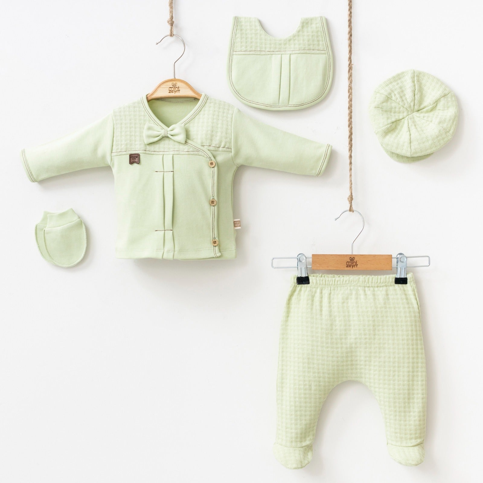 Boston Boy Newborn 5PC Set