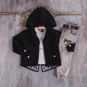 L'ensemble décontracté artistique pour garçons