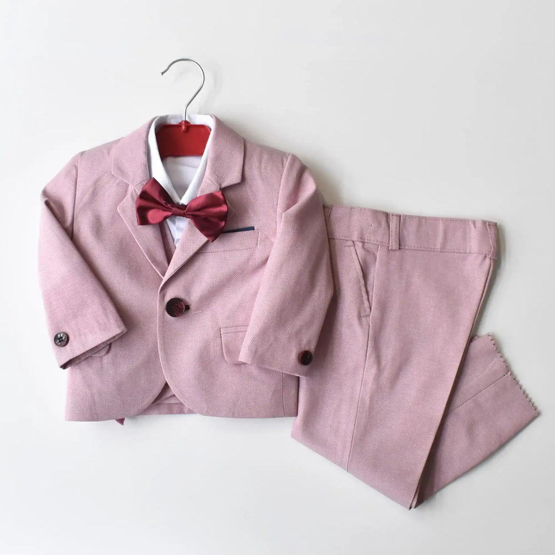 Le costume d'été costume formel pour garçons