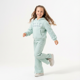 Ensemble décontracté pour filles de l'équipe ELLE (PHOTO MANQUANTE)