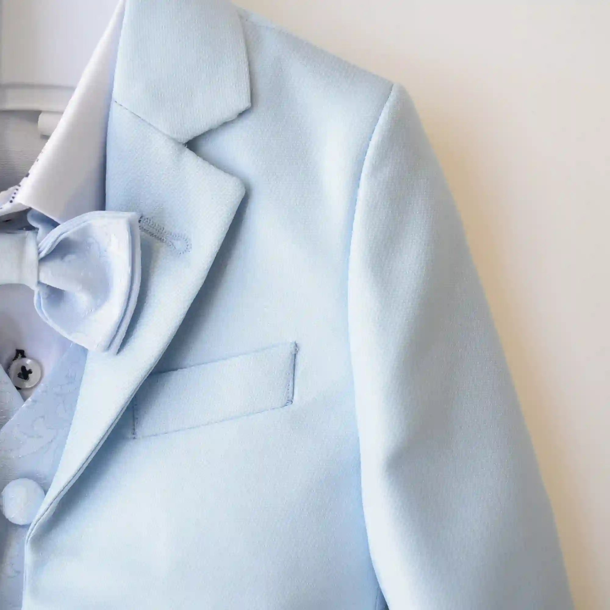 Enzo's Classic Suit Set