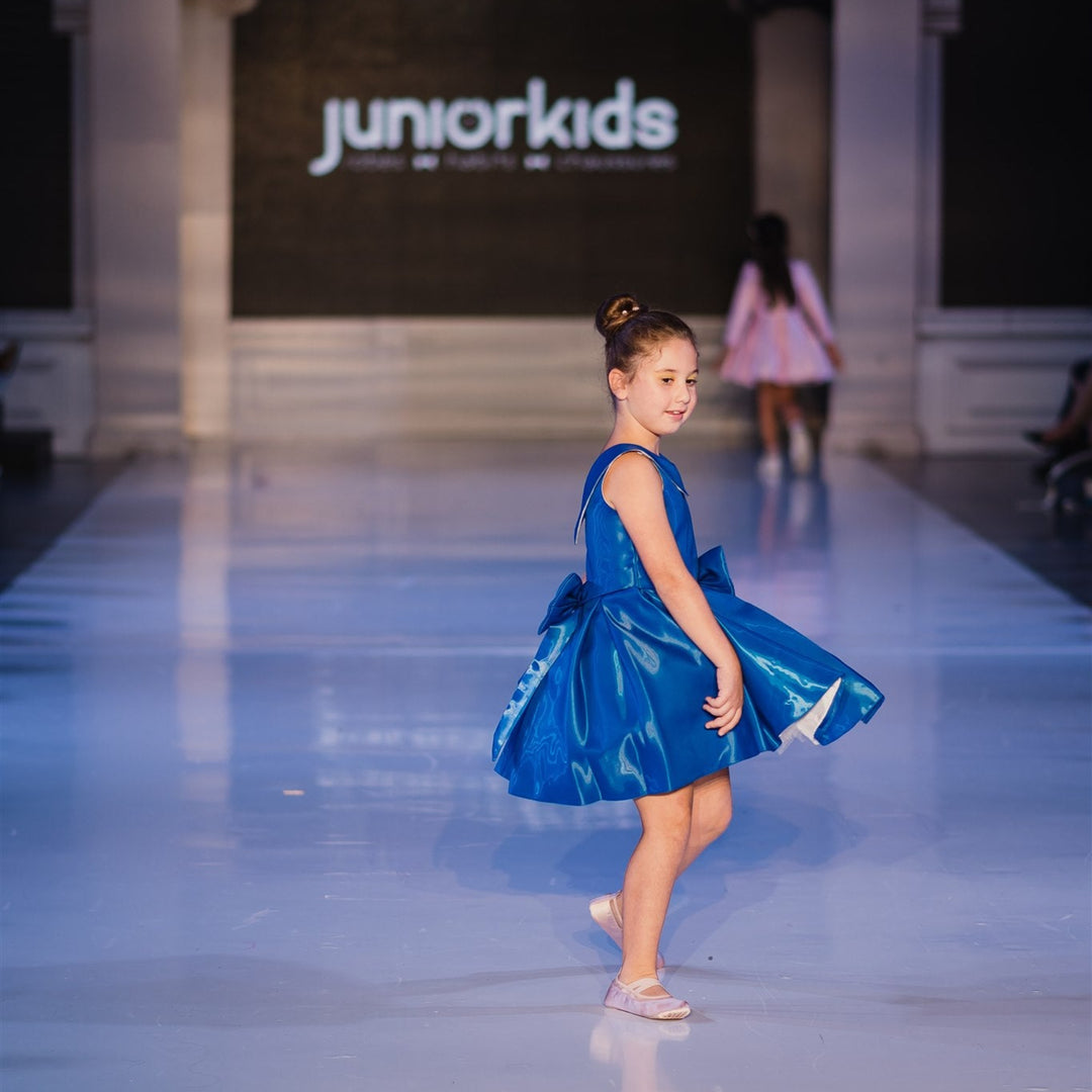 Robe formelle pour filles en satin stellaire