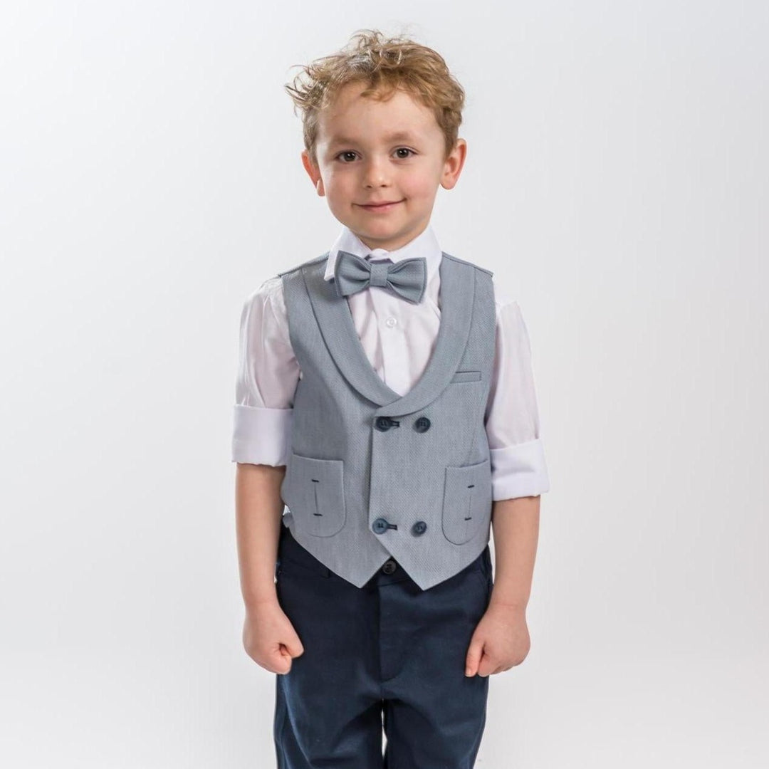 Le costume formel pour garçons du joueur
